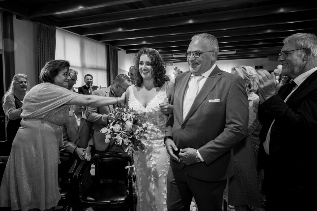 Trouwceremonie in Zaal Berentsen in 't Loo.