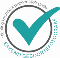 Ik ben in het bezit van het Keurmerk Geboortefotografie.
