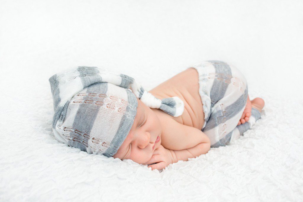 Fotoshoot pasgeboren baby in Uden
