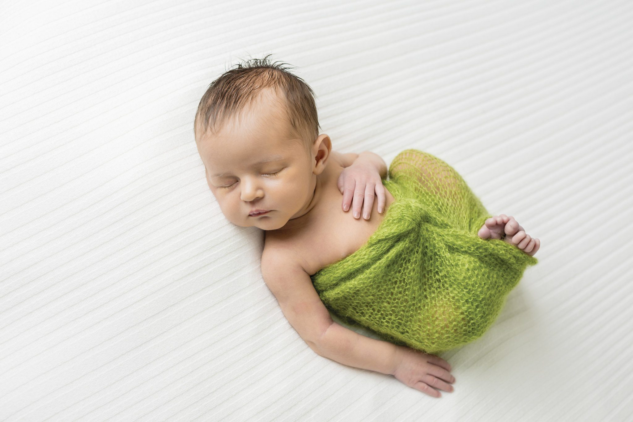 Newbornshoot in de studio in Beuningen