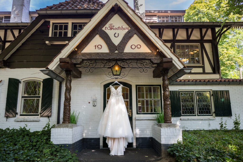 Voorbereidingen bruiloft Residence Rhenen